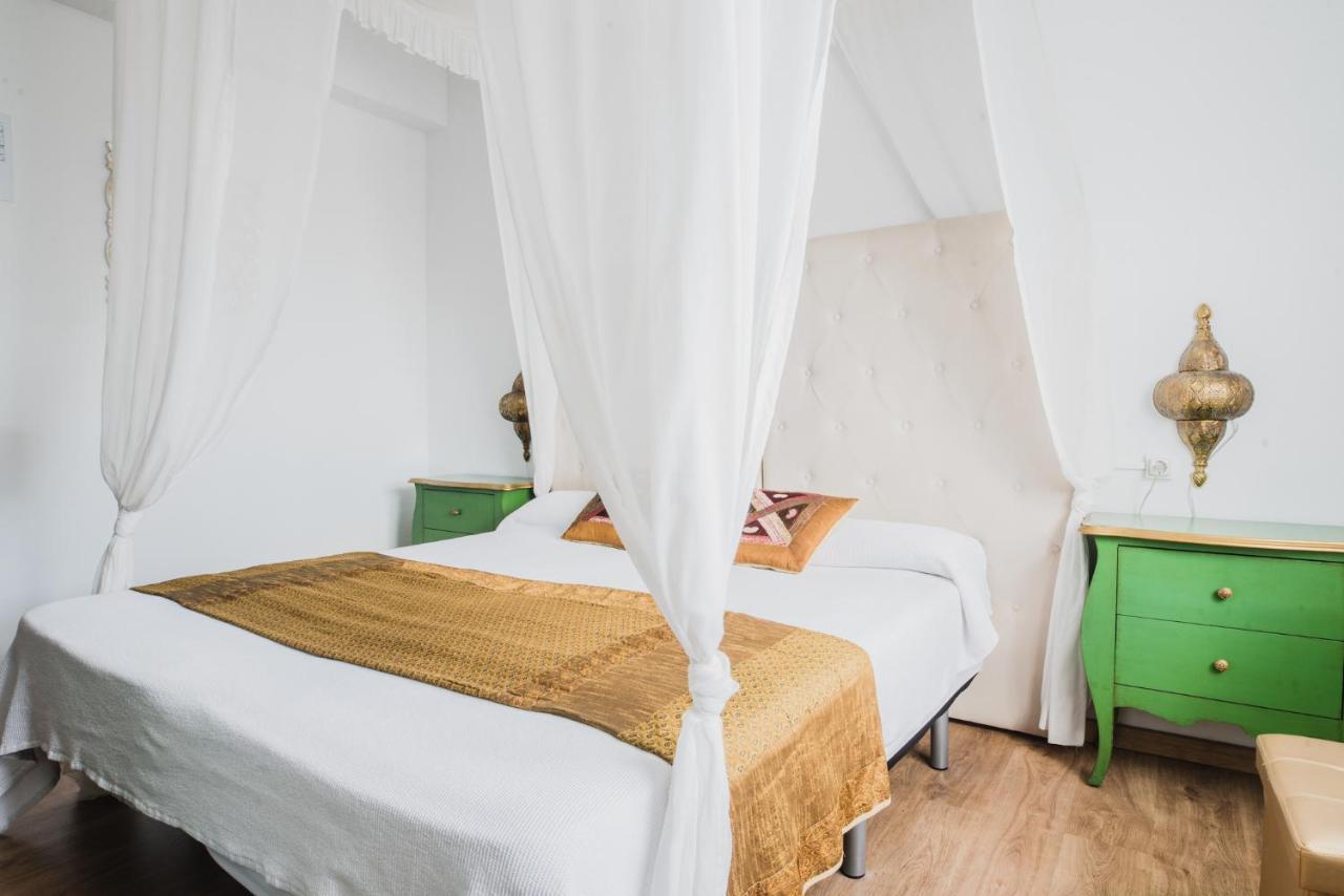 Buenavista & Suites Santa Eulària des Riu Kültér fotó
