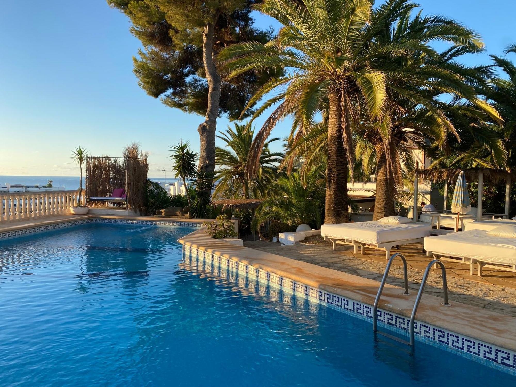 Buenavista & Suites Santa Eulària des Riu Kültér fotó