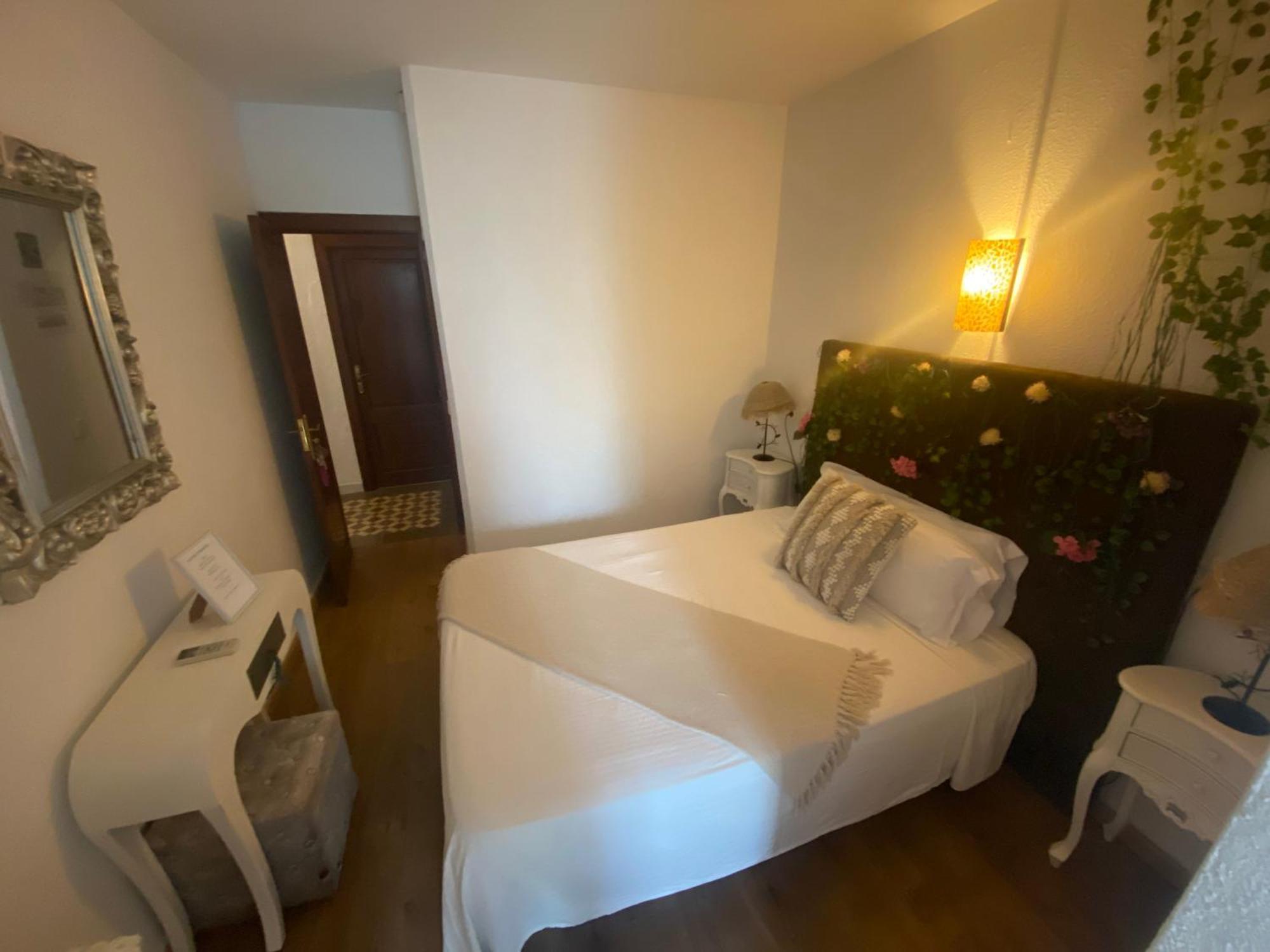 Buenavista & Suites Santa Eulària des Riu Kültér fotó
