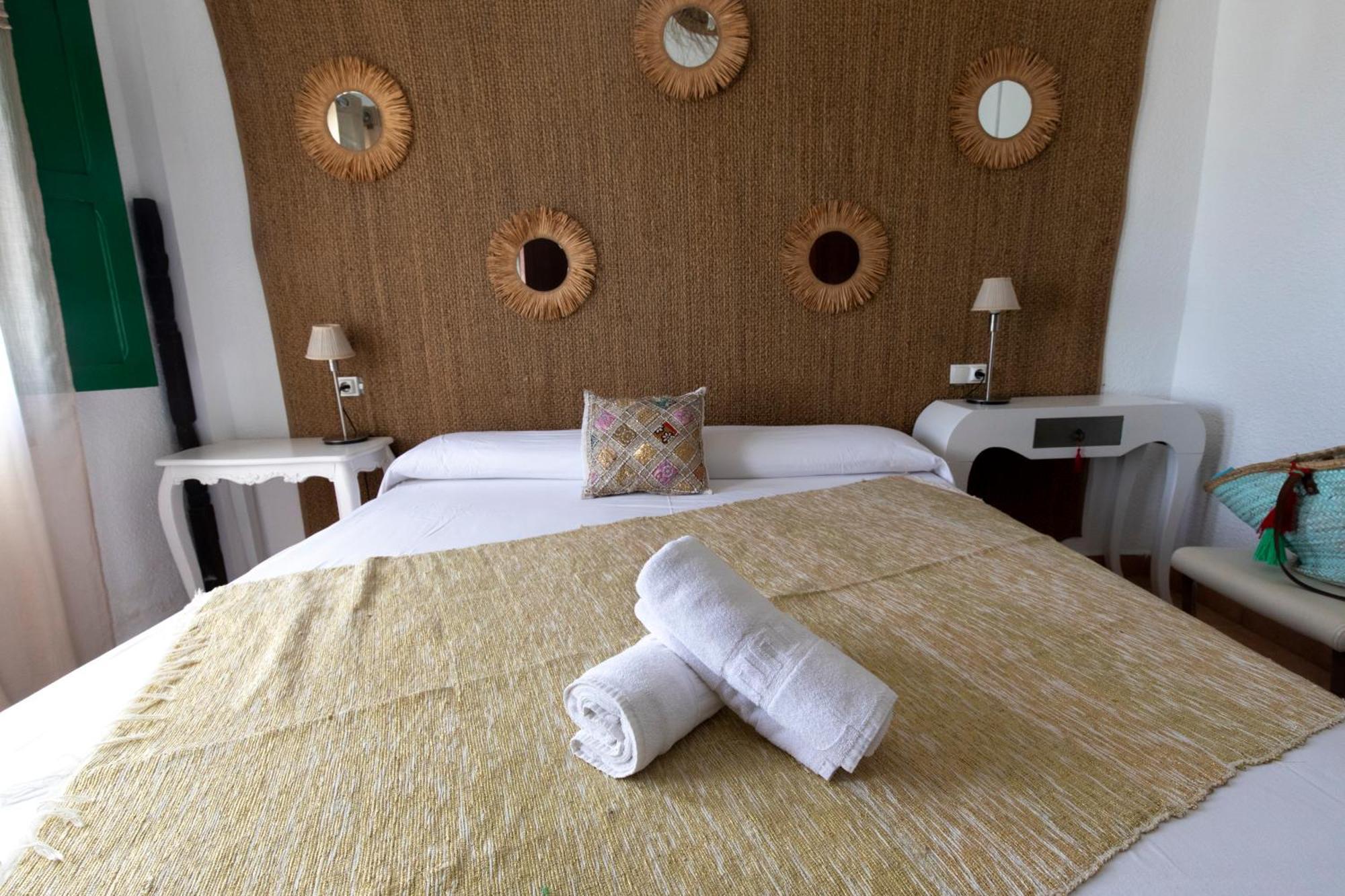 Buenavista & Suites Santa Eulària des Riu Kültér fotó