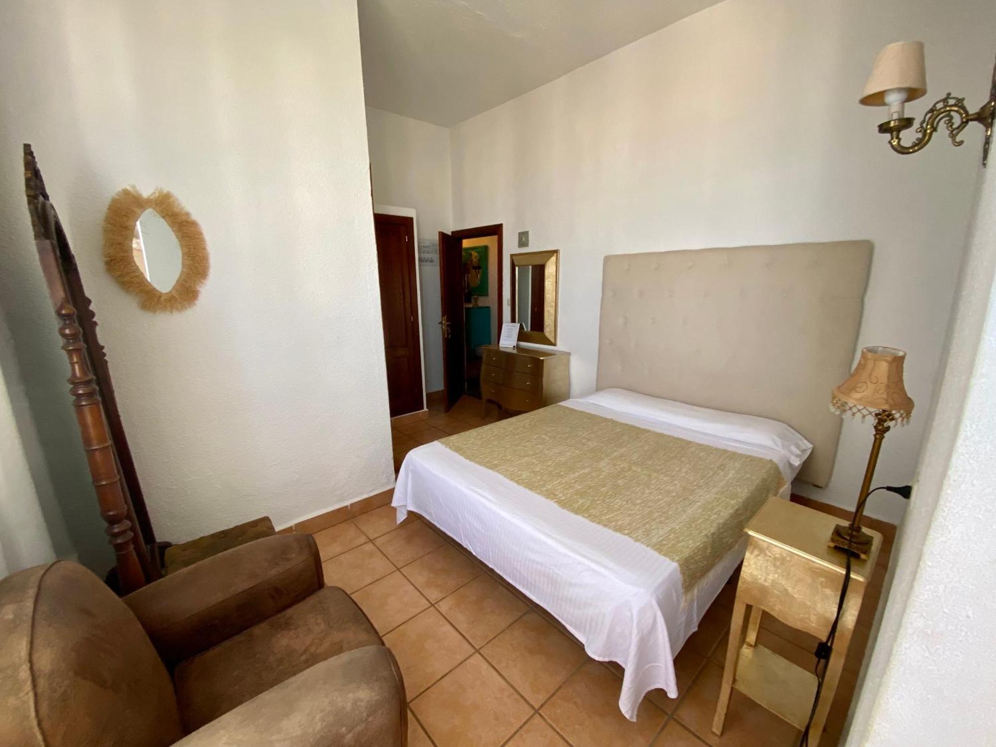 Buenavista & Suites Santa Eulària des Riu Kültér fotó
