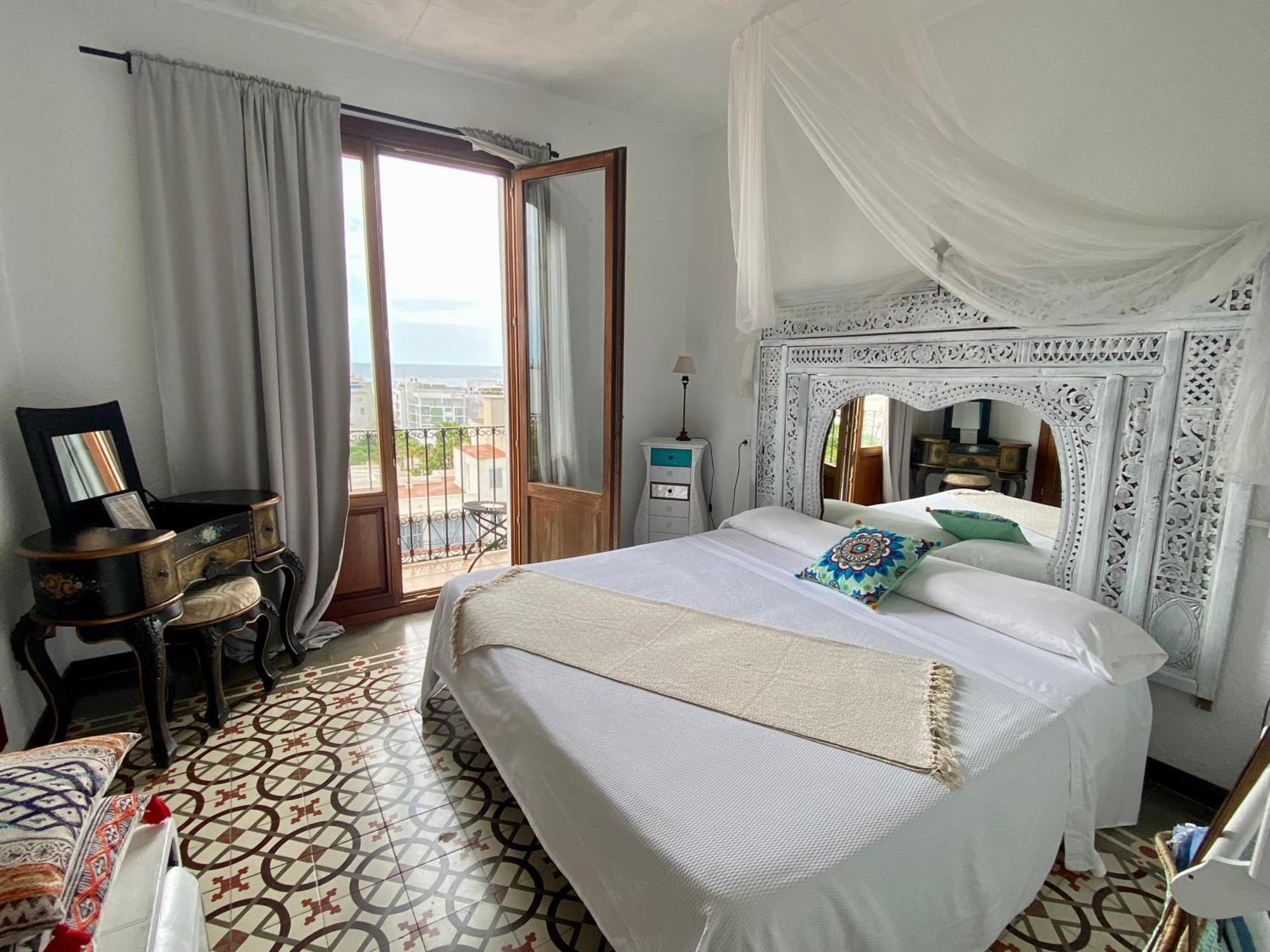 Buenavista & Suites Santa Eulària des Riu Kültér fotó
