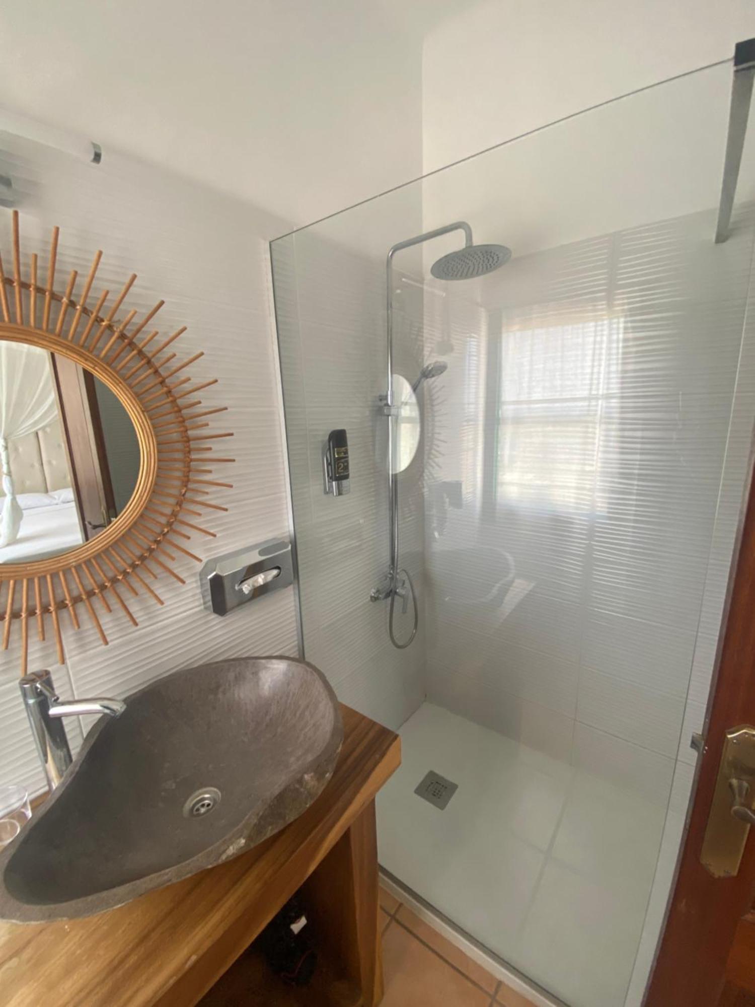 Buenavista & Suites Santa Eulària des Riu Kültér fotó