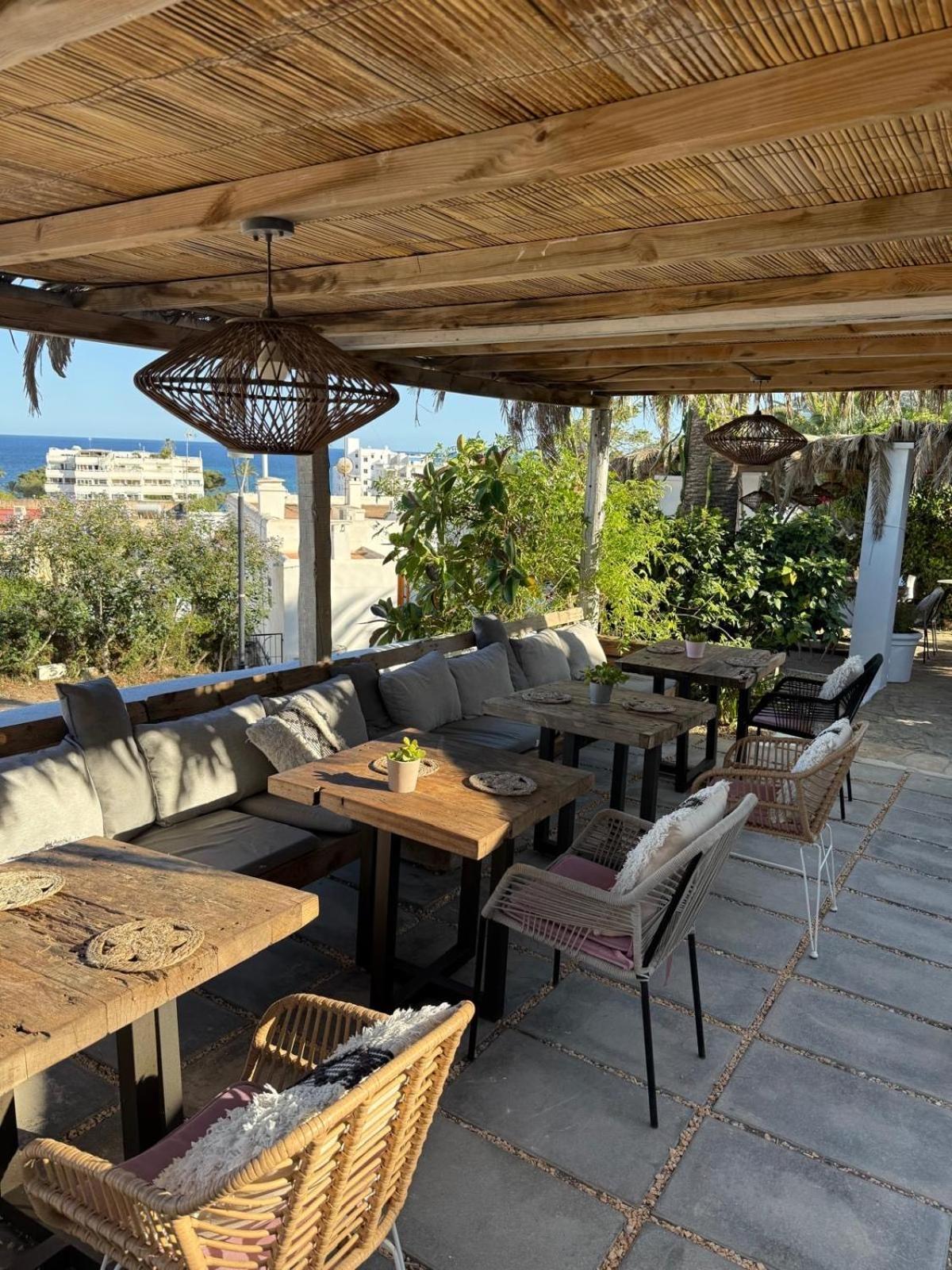 Buenavista & Suites Santa Eulària des Riu Kültér fotó
